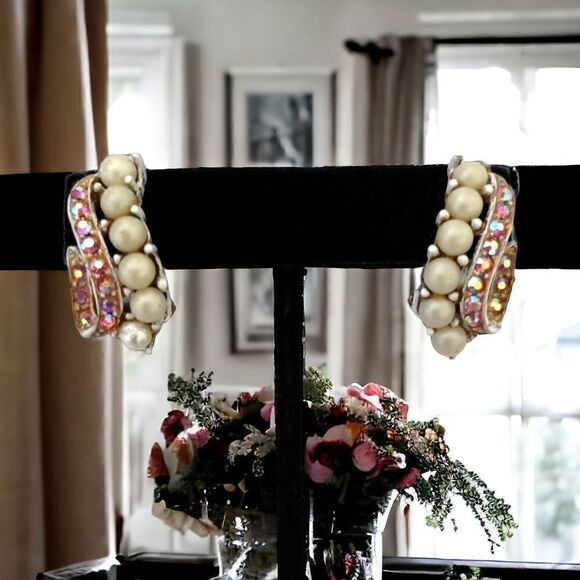 LEDO AB Pink Crystal Earrings Beaded White Washed Metal Vintage Clip On Sparkly. - Picture 11 of 16